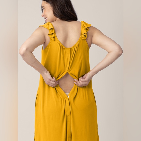 NEVER WORN Ruffle Strap Labor & Delivery Gown in Honey color size XS/S - Picture 8 of 12